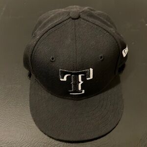 Like New Kids Fitted Texas Rangers New Era Hat Size 6 3/8